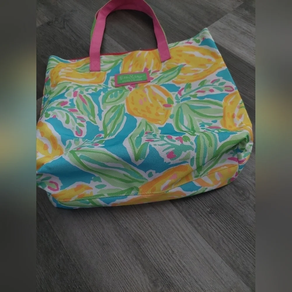 Lilly Pulitzer brandnew packable